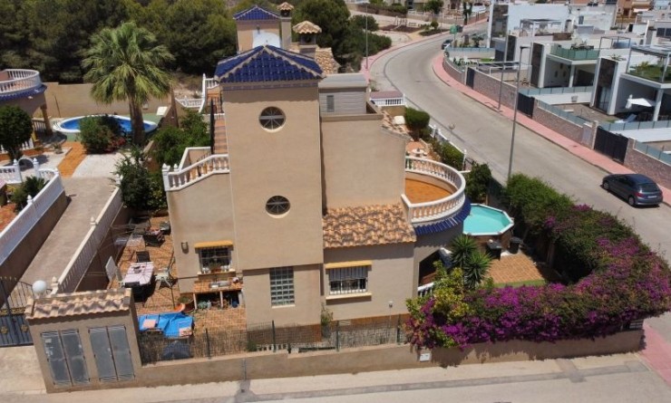 Wederverkoop - Villa - Orihuela Costa