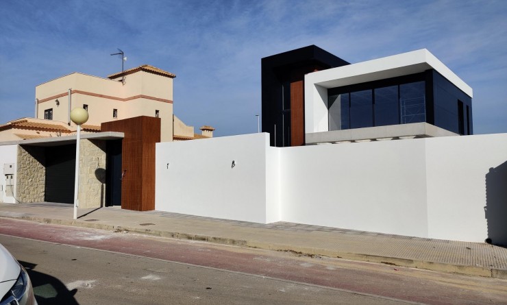 Nouvelle construction - Villa - Orihuela Costa - La Zenia