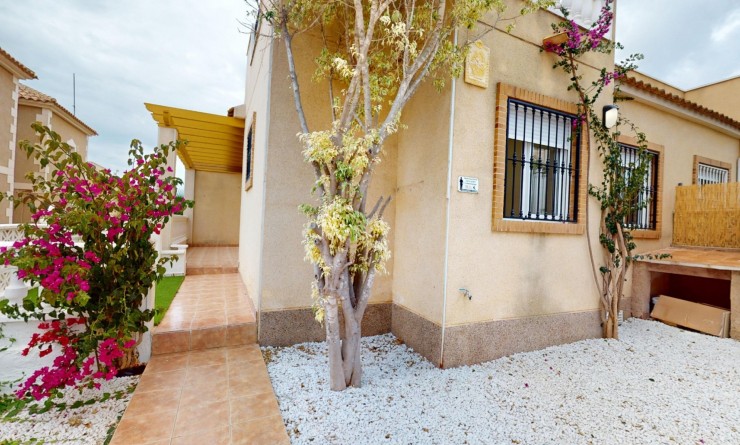 Sale - Townhouse - Villamartin - Blue Lagoon