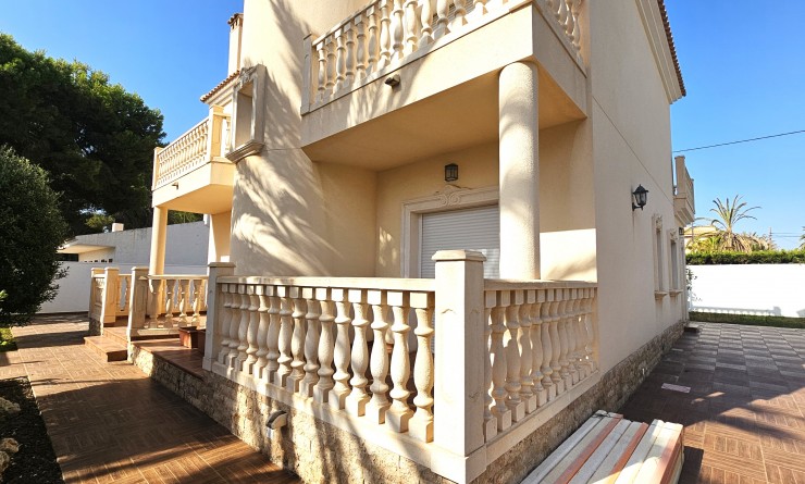 Wederverkoop - Villa - Cabo Roig