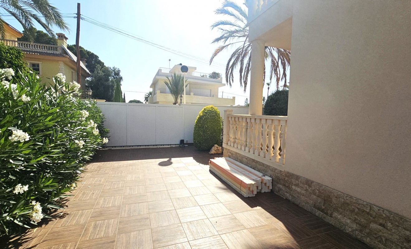 Wederverkoop - Villa - Cabo Roig