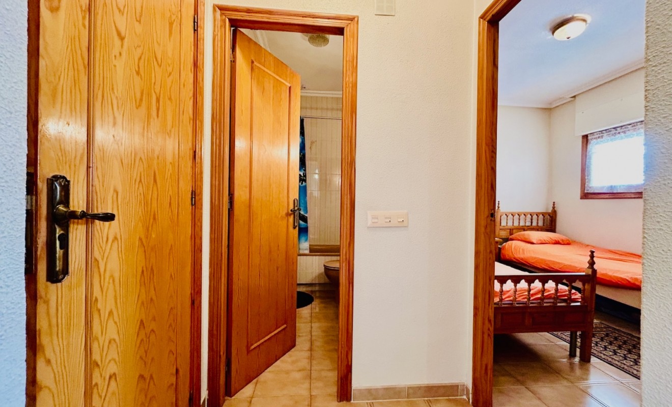 Revente - Appartement - Torrevieja - Punta prima