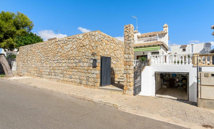 Wederverkoop - Villa - Orihuela Costa - La Zenia