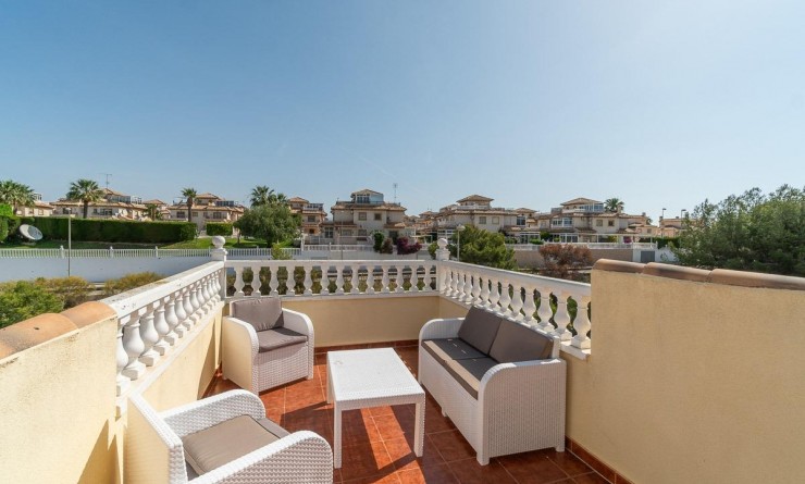 Revente - Villa - Orihuela Costa - La Zenia