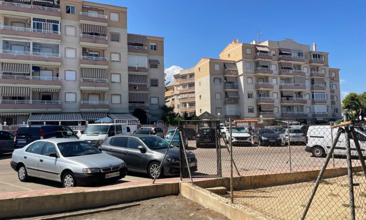 Wederverkoop - Appartement - Torrevieja - torrevieja