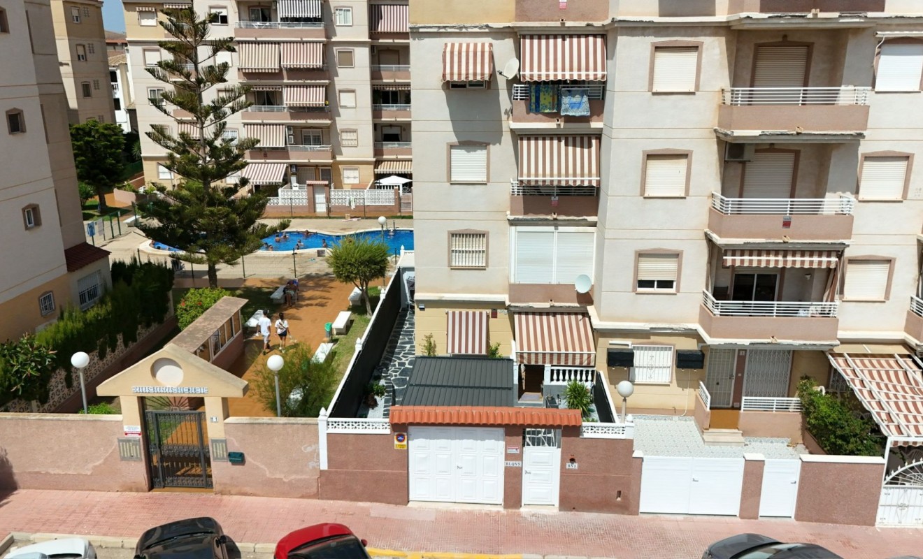 Wederverkoop - Appartement - Torrevieja - torrevieja