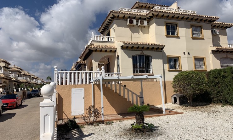 Wederverkoop - Quad Villa - Lomas de Cabo Roig