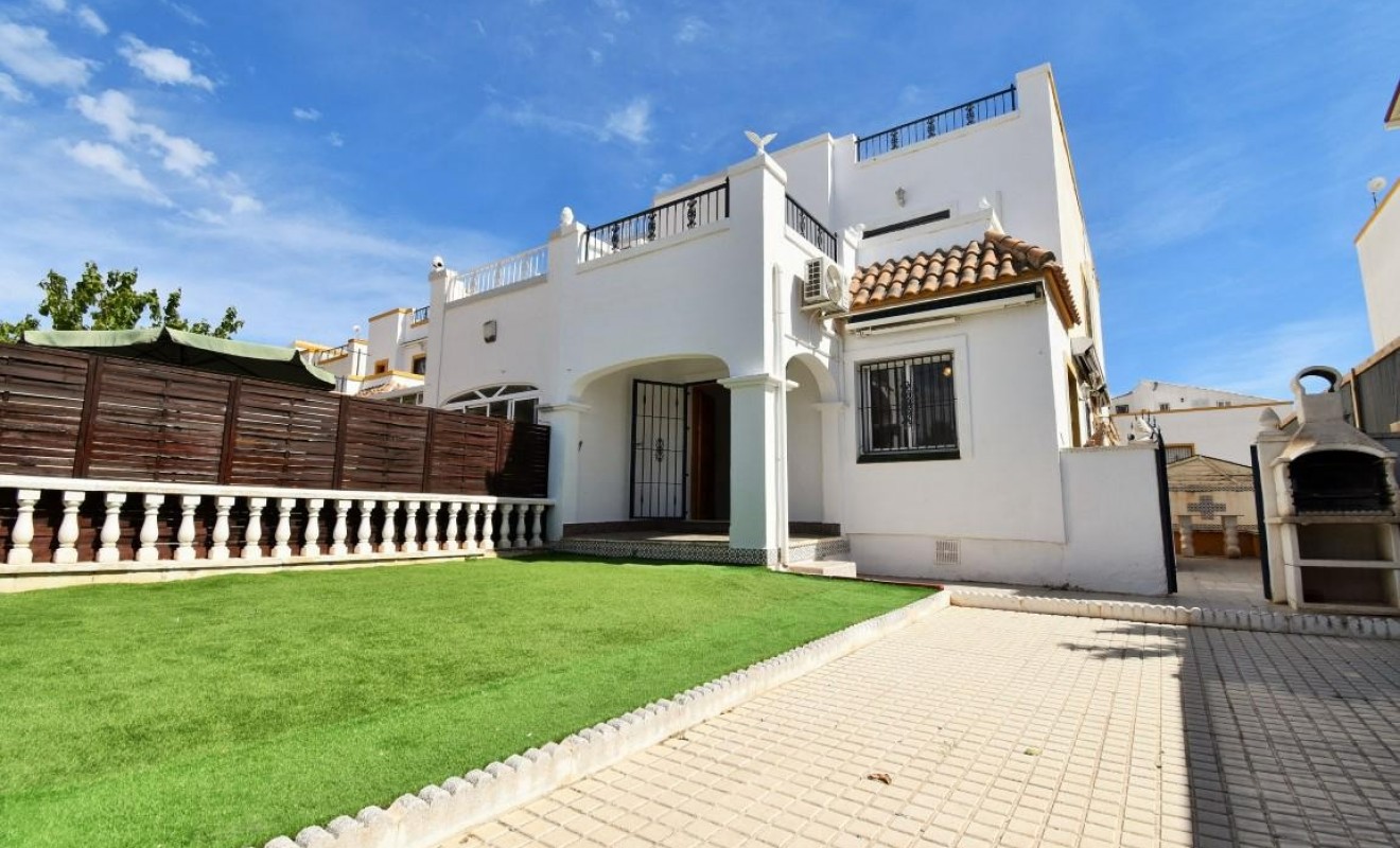 Sale - House - Quad - Orihuela Costa - La Florida