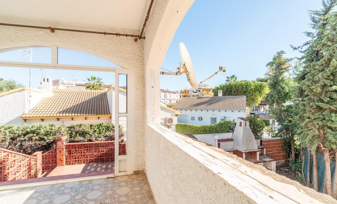 Sale - Semi - Orihuela Costa - Punta Prima