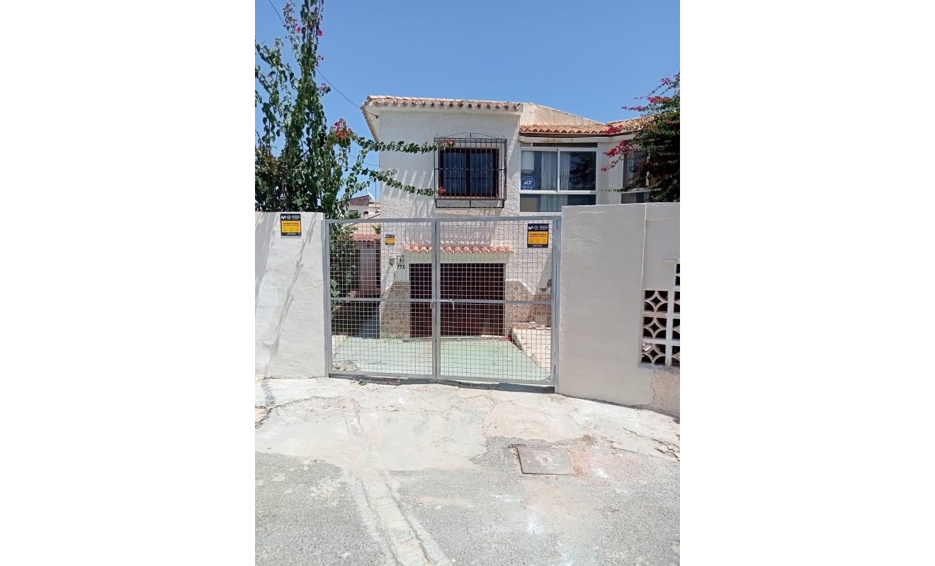 Sale - Semi - Orihuela Costa - Punta Prima