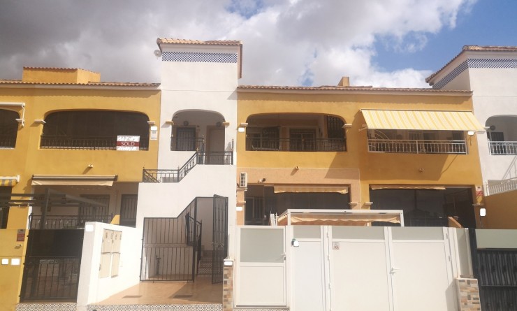 Sale - Apartment - Flat - Los Montesinos - Los Montesinos - Urb. La Herrada