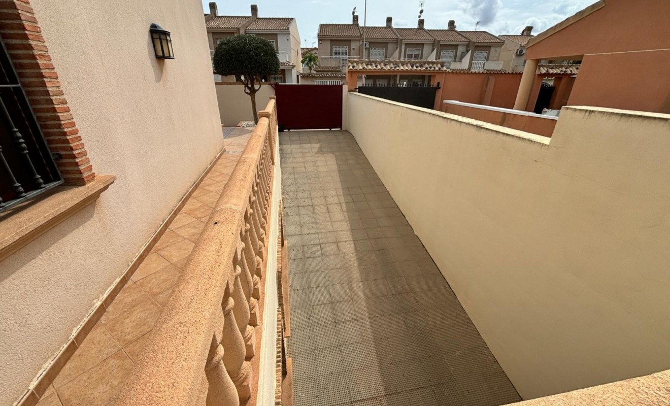 Wederverkoop - Detached House / Villa - Torrevieja Centro - Torrevieja