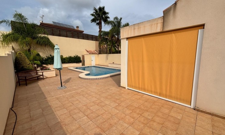 Wederverkoop - Detached House / Villa - Torrevieja Centro - Torrevieja