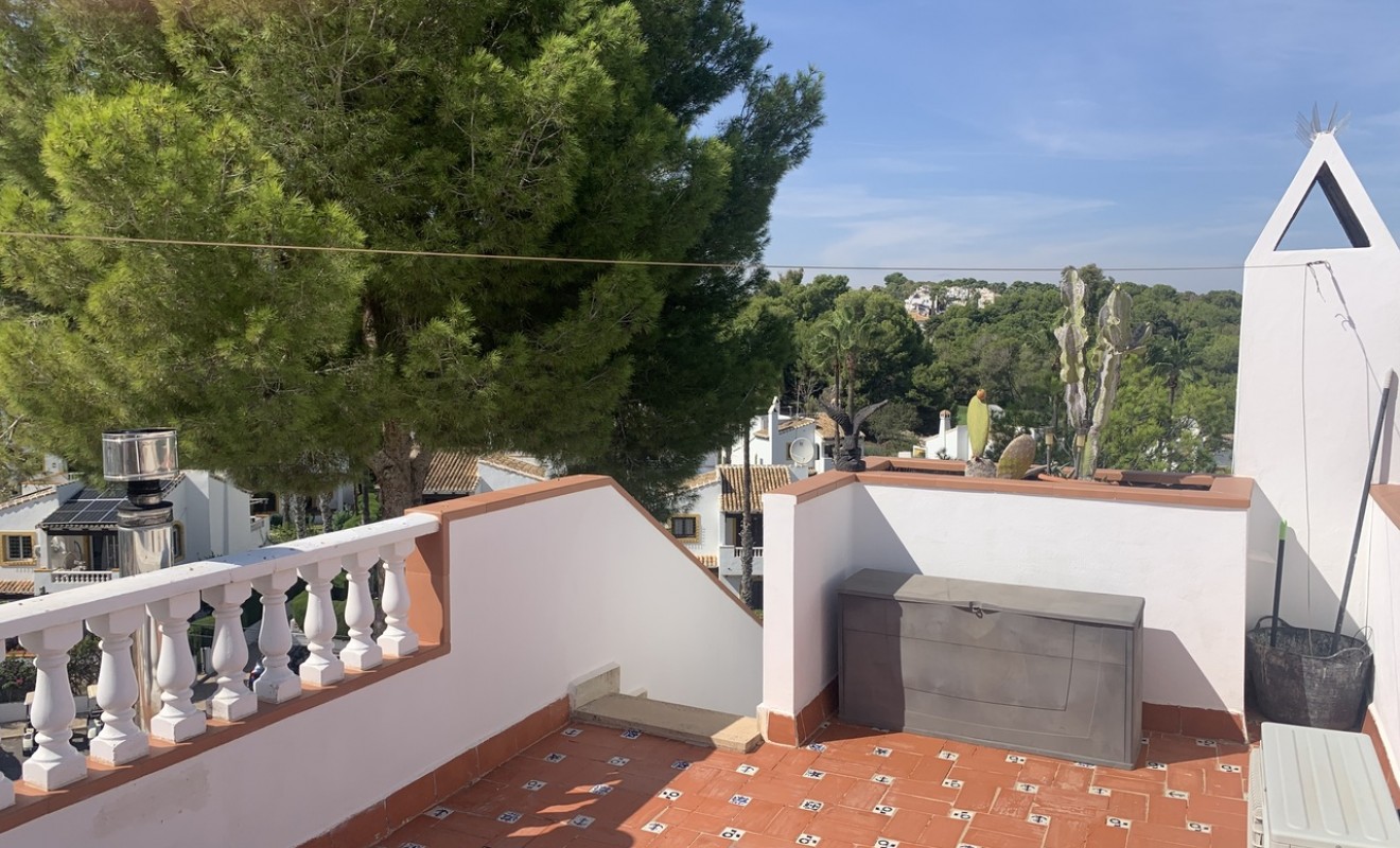 Sale - Villa - Villamartin, Orihuela Costa