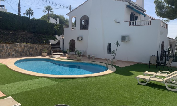 Sale - Villa - Villamartin, Orihuela Costa