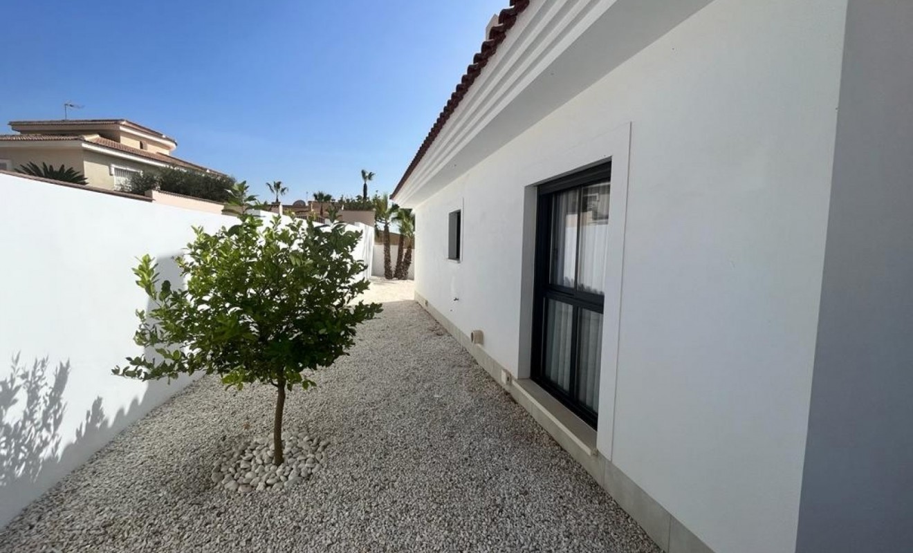 Wederverkoop - Detached House / Villa - Ciudad Quesada