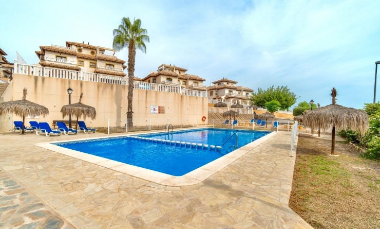 Wederverkoop - Villa - Orihuela Costa - Los Dolses