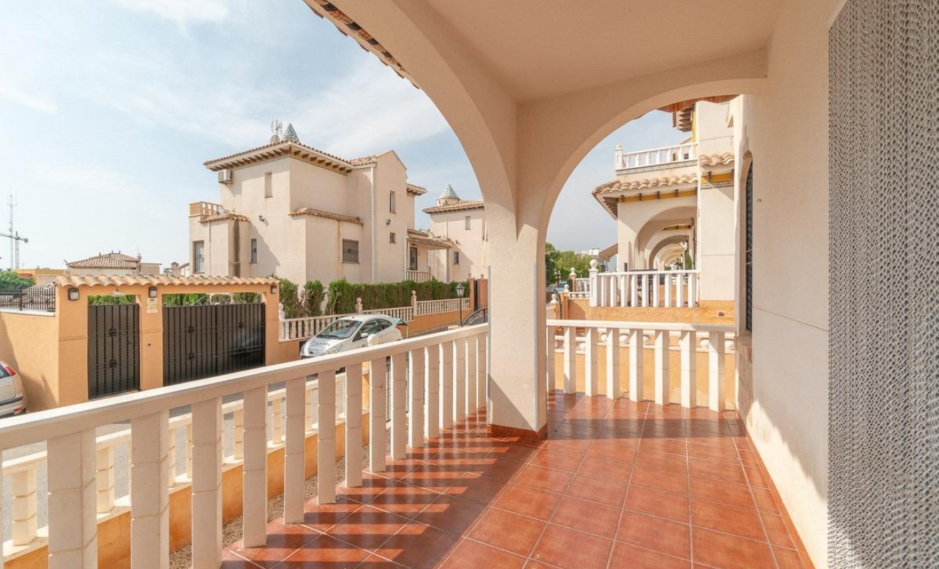 Sale - Villa - Orihuela Costa - Los Dolses