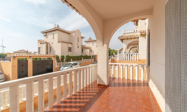 Sale - Villa - Orihuela Costa - Los Dolses