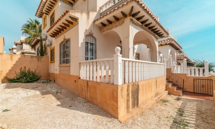 Sale - Villa - Orihuela Costa - Los Dolses