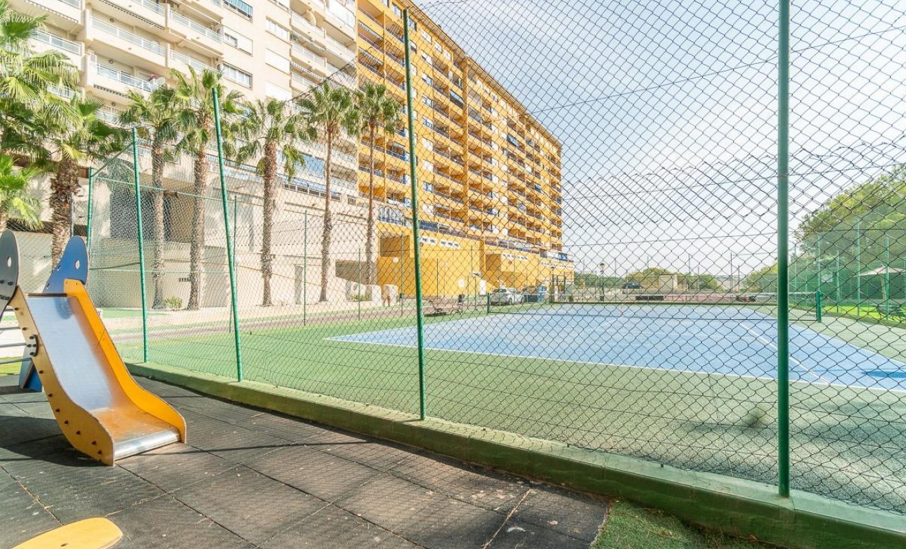 Sale - Apartment - Orihuela Costa - Campoamor