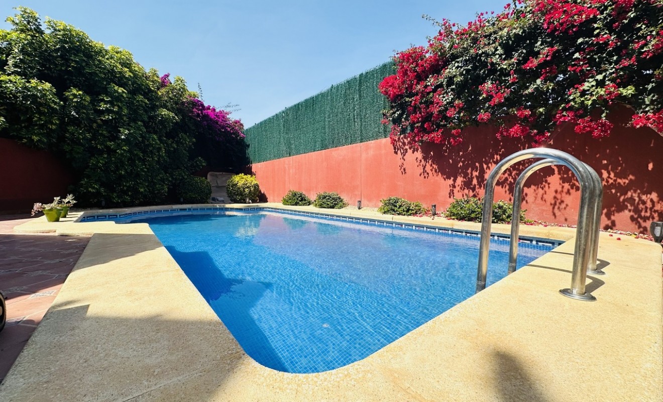 Sale - Villa - Cuidad Quesada