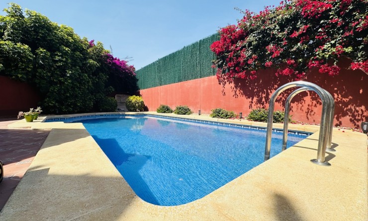 Sale - Villa - Cuidad Quesada