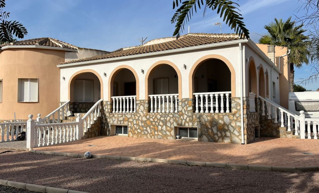 Sale - Villa - Catral