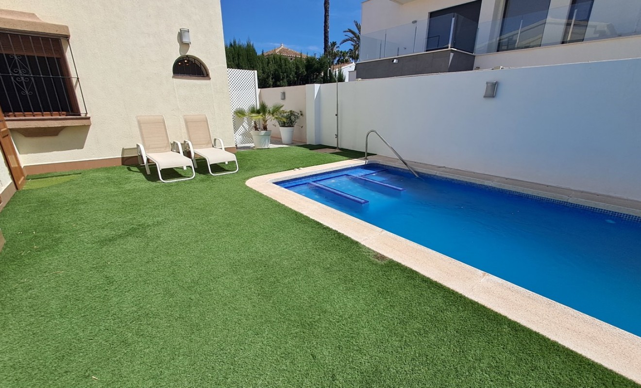 Sale - Villa - Santiago de la ribera - SANTIAGO DE LA RIBERA