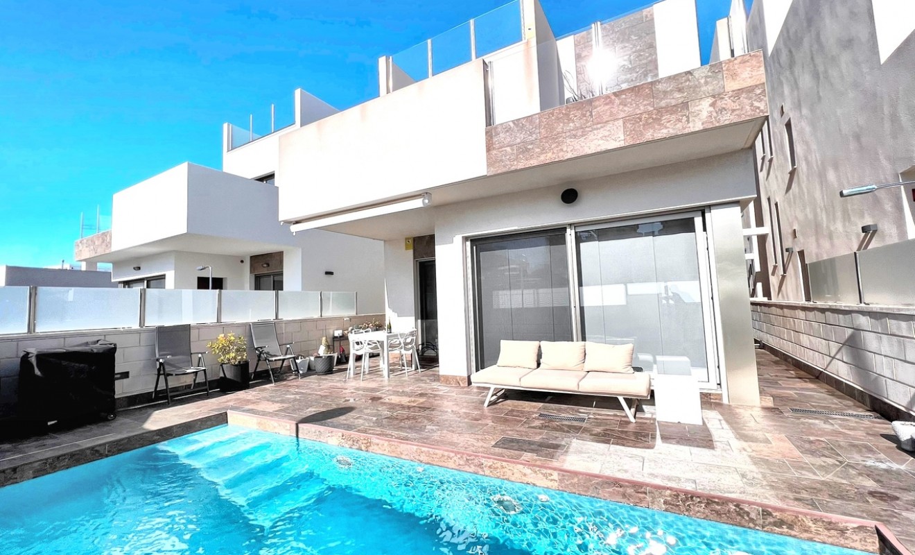 Sale - Villa - Villamartín