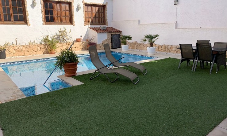 Sale - Townhouse - San Miguel