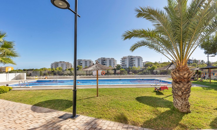 Wederverkoop - Appartement - Orihuela Costa - Villamartín-Las Filipinas