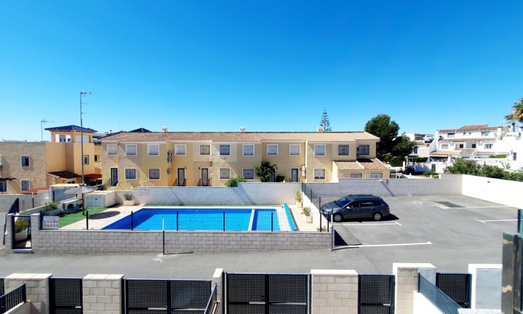 Sale - Townhouse - Orihuela Costa - Villamartín