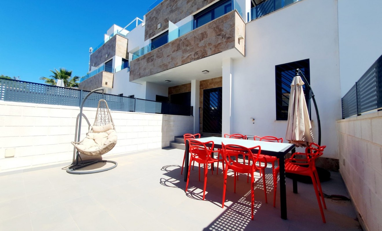 Sale - Townhouse - Orihuela Costa - Villamartín