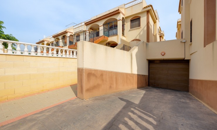 Sale - Bungalow - Torrevieja - Sector 25