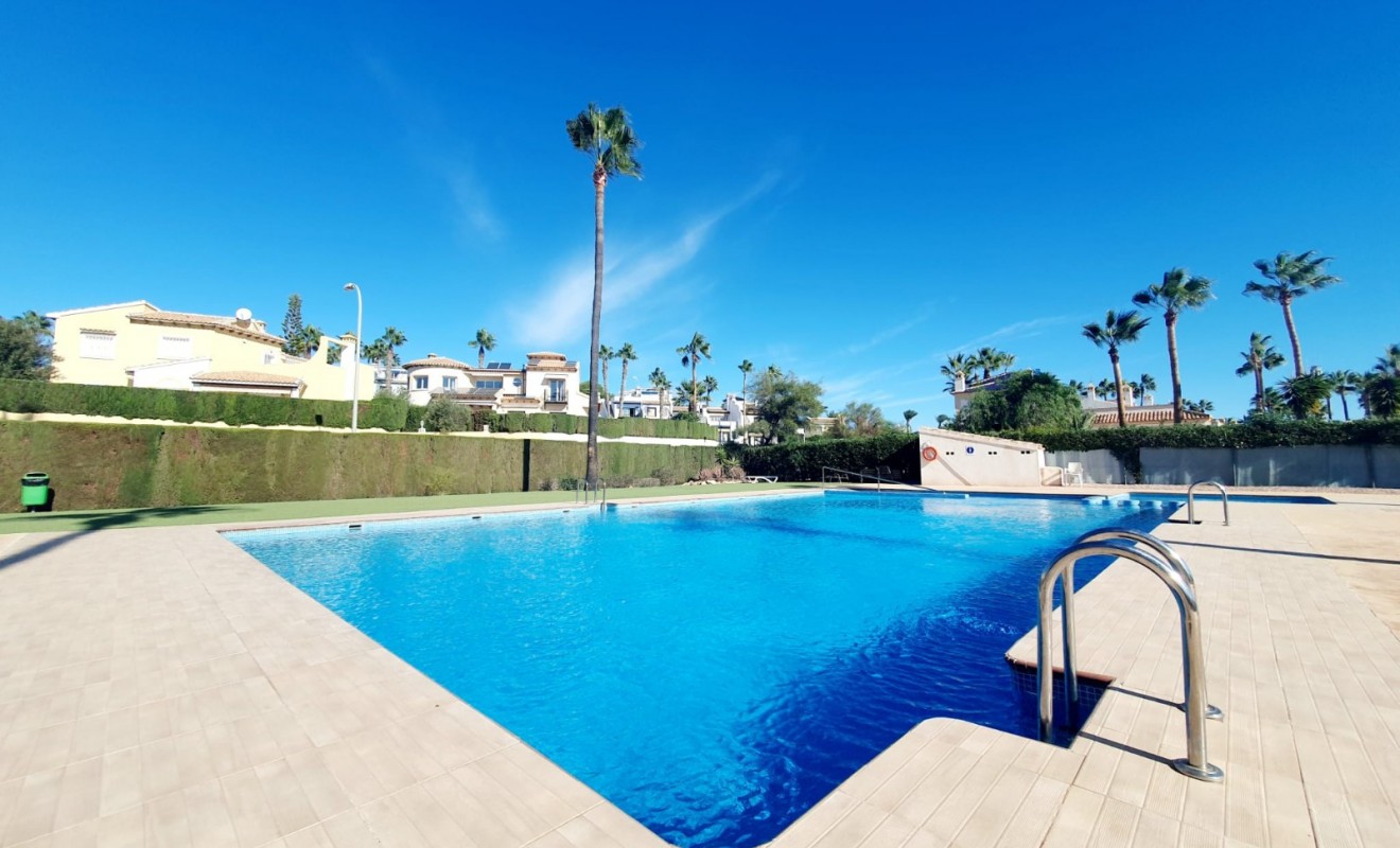 Sale - Townhouse - Orihuela Costa - Los Dolses