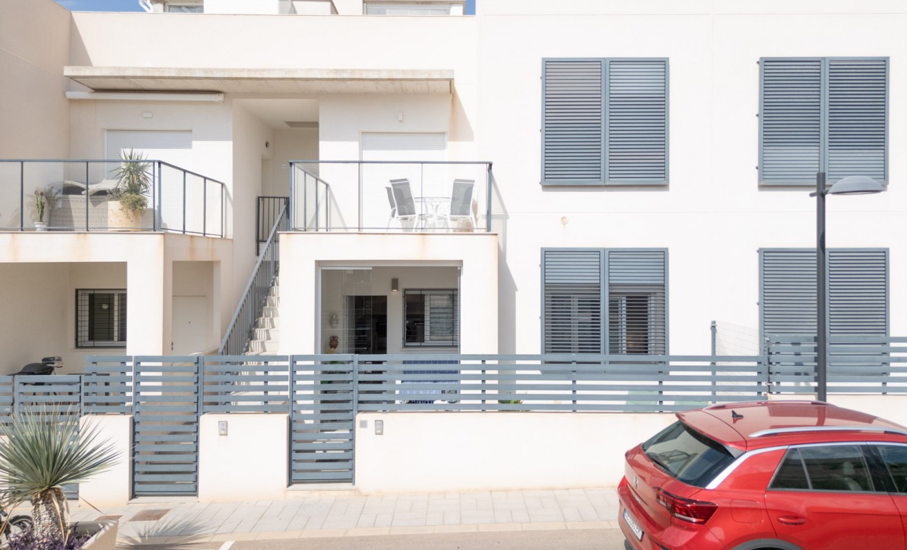 Revente - Apartment - Ground Floor Apartment - Torrevieja - Aguas Nuevas