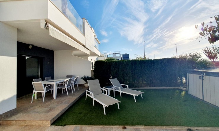 Sale - Apartment / flat - Pilar de la Horadada