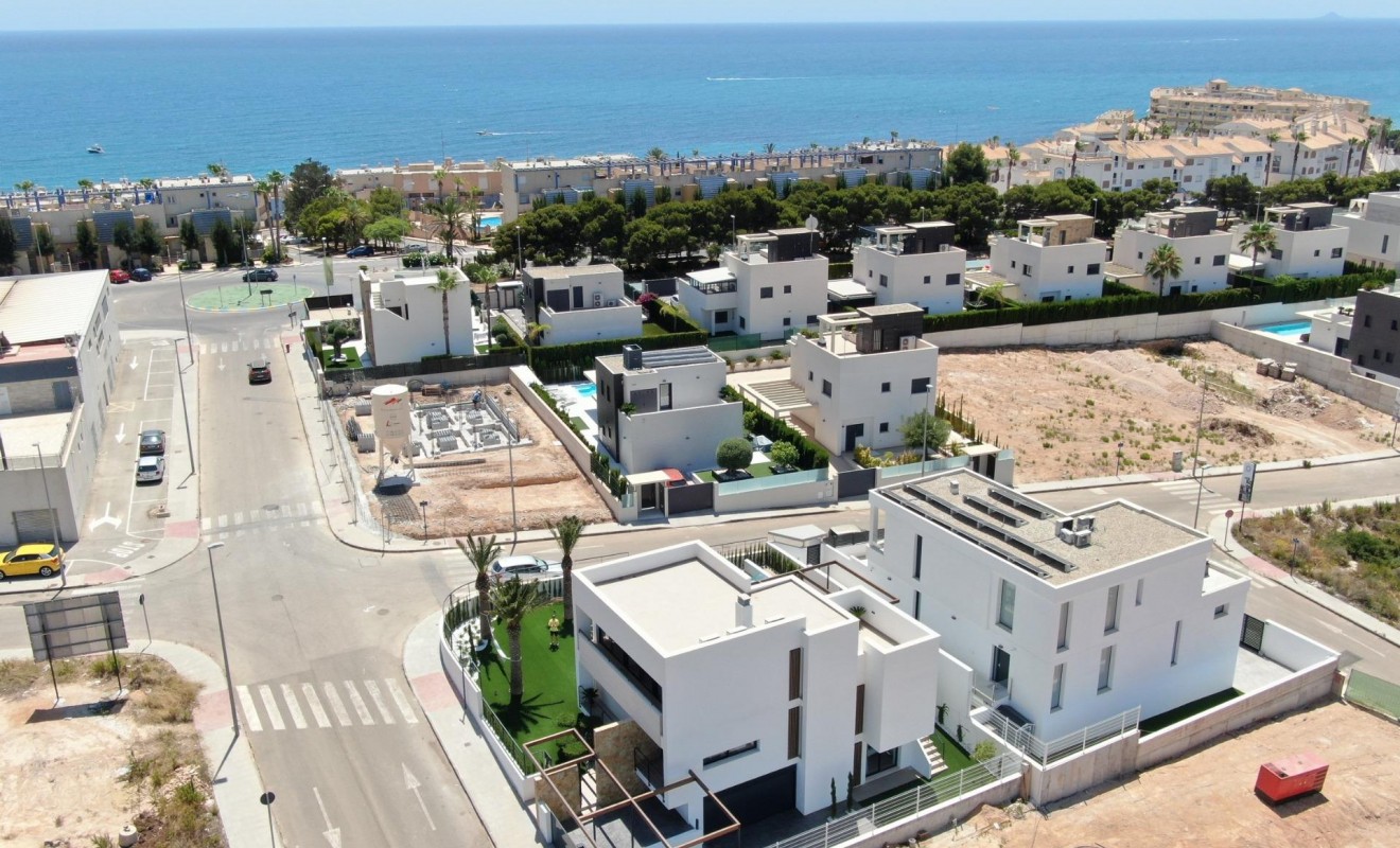 Nieuwbouw woningen - Villa - Orihuela Costa - Campoamor