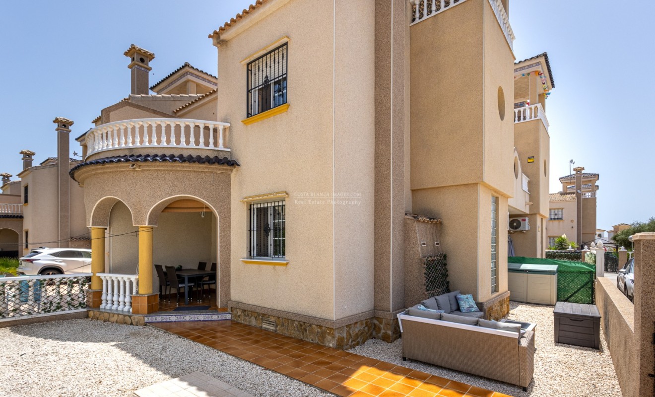 Wederverkoop - Semi - Detached Villa - Guardamar del Segura - Urb el raso