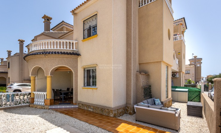 Wederverkoop - Semi - Detached Villa - Guardamar del Segura - Urb el raso