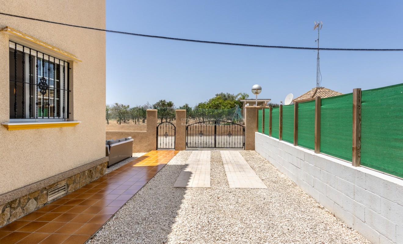 Wederverkoop - Semi - Detached Villa - Guardamar del Segura - Urb el raso