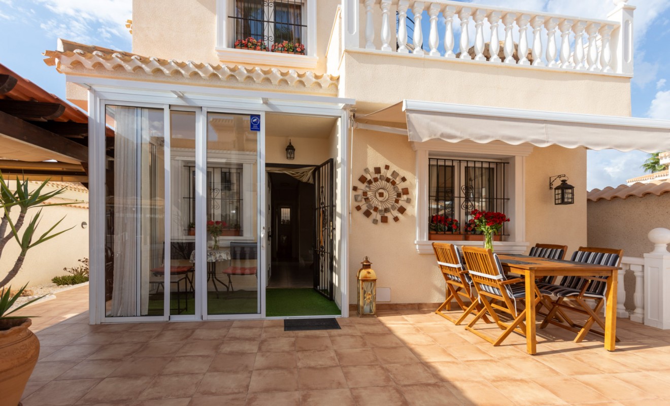 Wederverkoop - Chalet - Orihuela Costa - Playa Flamenca