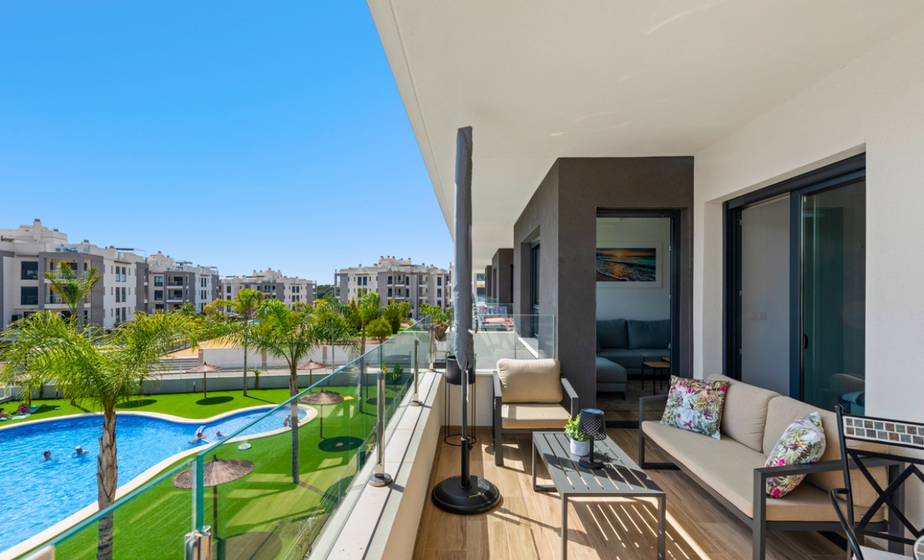 Sale - Apartment - Villamartín