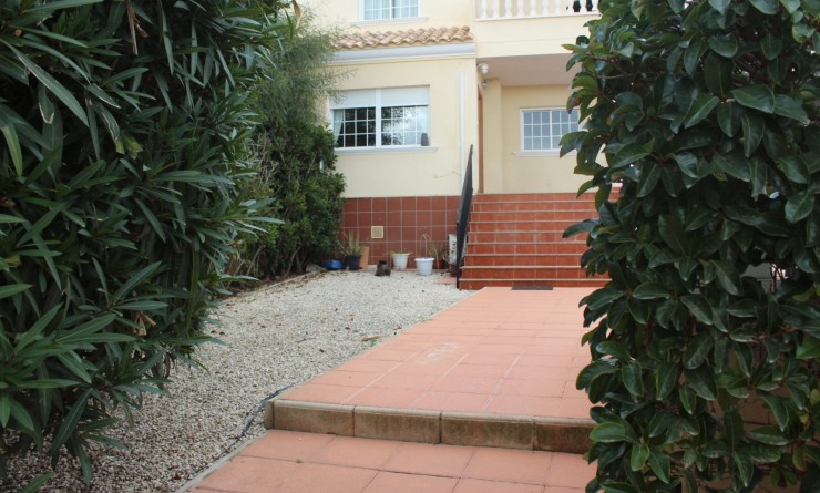 Wederverkoop - Semi-Detached - Algorfa - Montemar