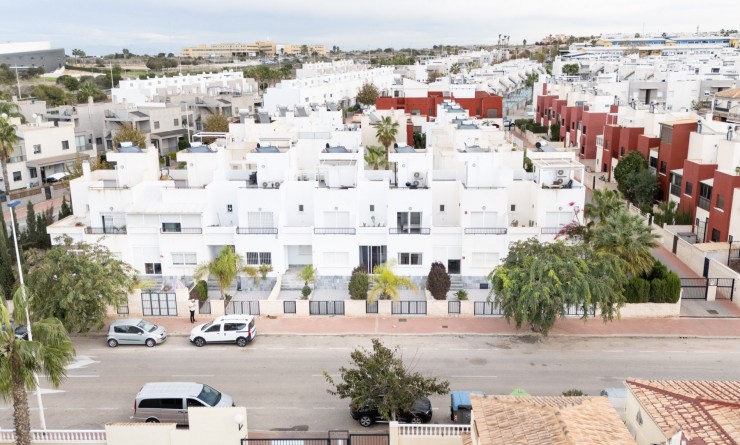 Wederverkoop - Semi-Detached - Torrevieja - Aguas Nuevas