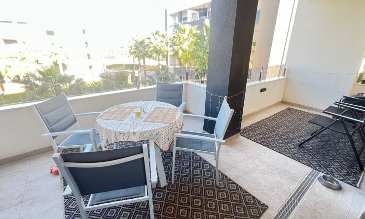 Sale - Apartment - Los Altos