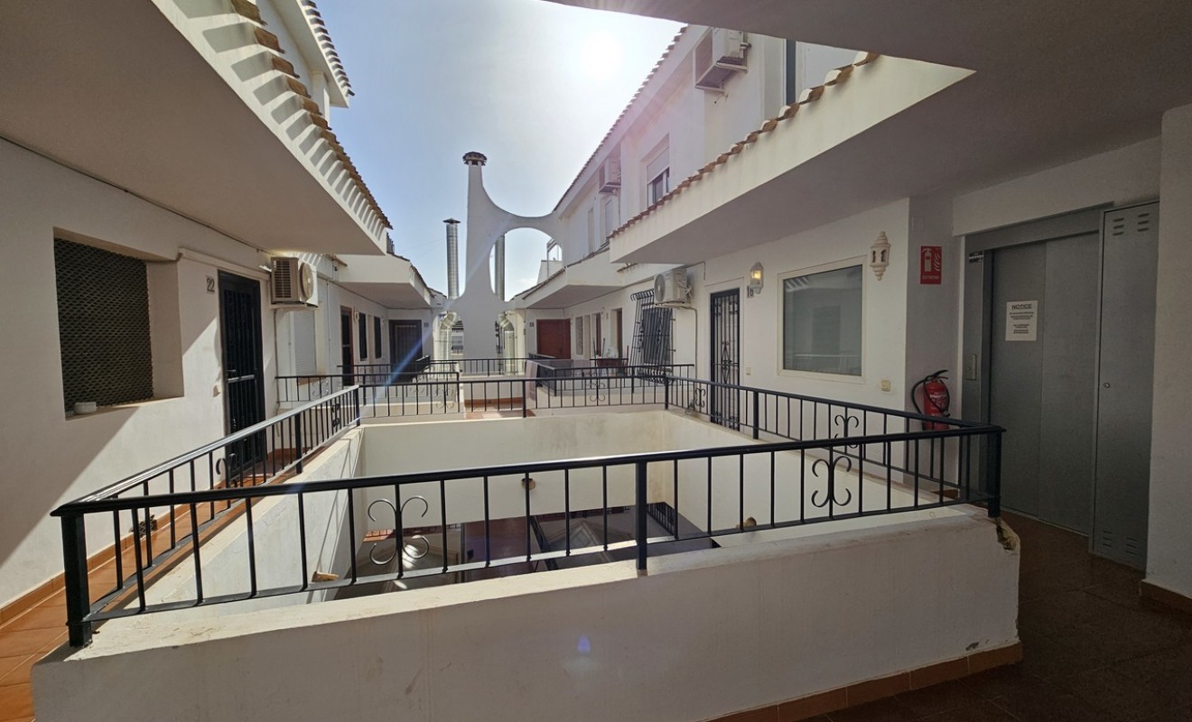 Wederverkoop - Appartement - Villamartín