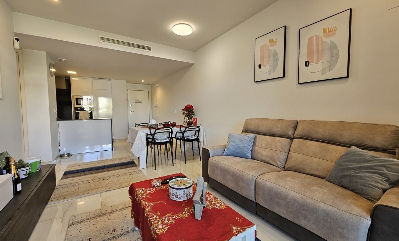 Sale - Apartment - Los Altos