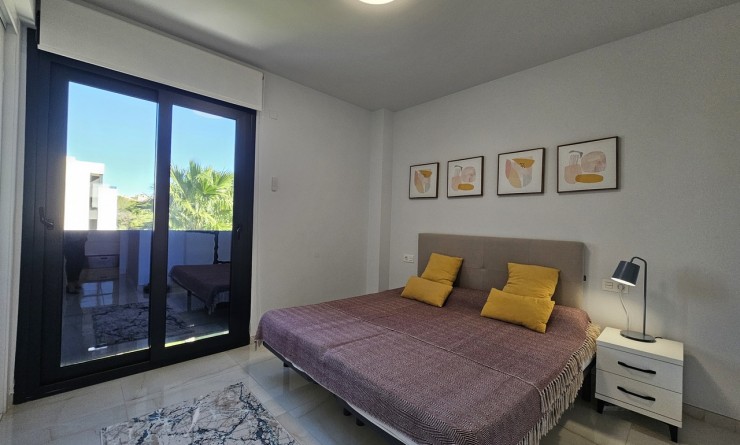 Sale - Apartment - Los Altos